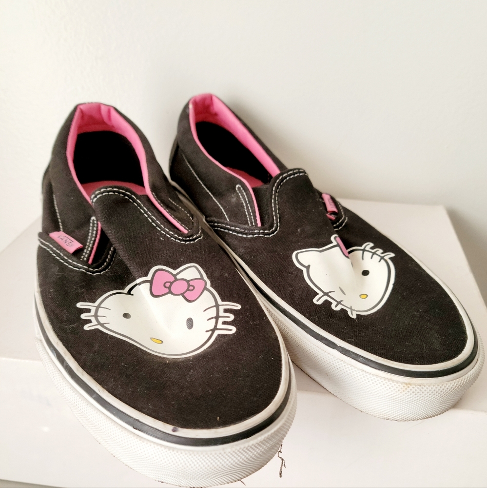 Hello Kitty Vans - Picture 2 of 10